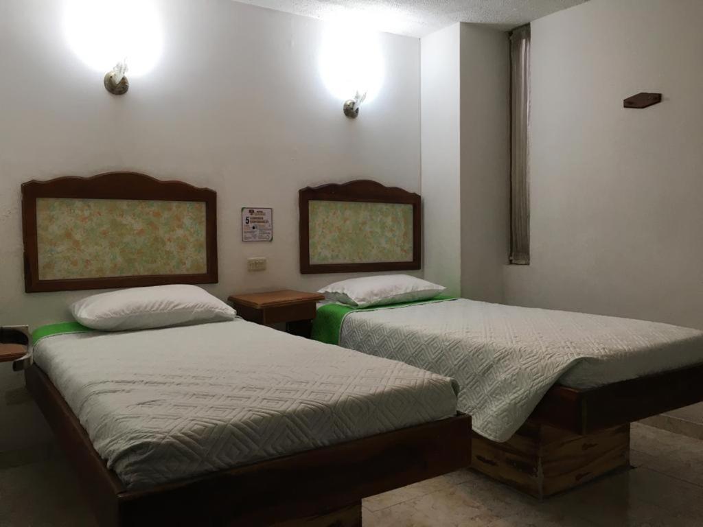 Hotel Armont Calarca Luaran gambar