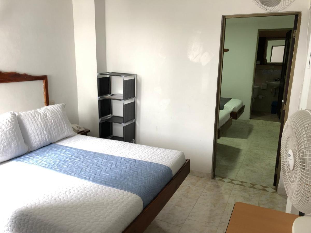 Hotel Armont Calarca Luaran gambar