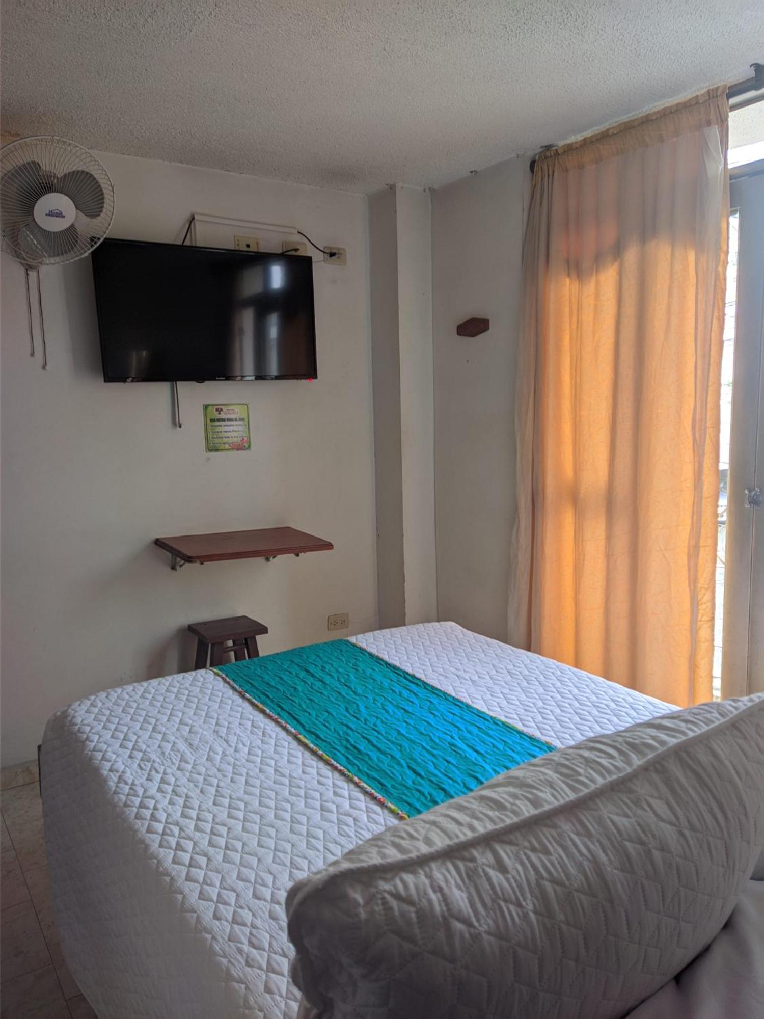 Hotel Armont Calarca Luaran gambar
